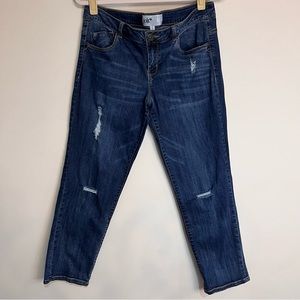 Jolt distressed jeans. Size 11 juniors. EUC